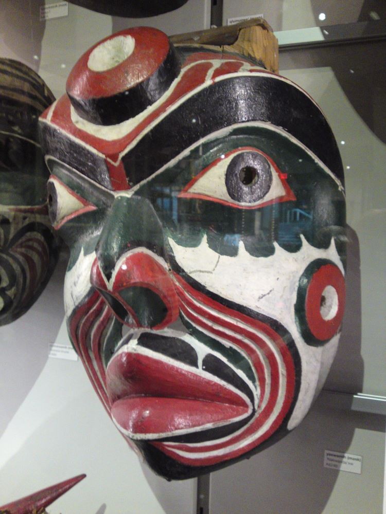 Bob Harris, Kwakiutl. Northwest Native Mask