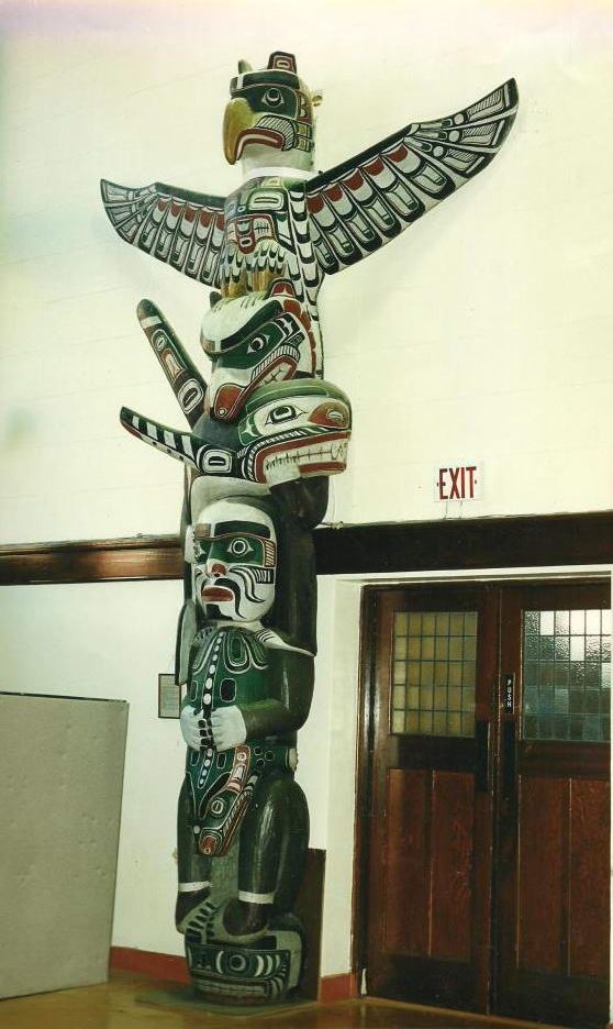 Charlie James, Kwakiutl Artist. Tsegame Totem Pole